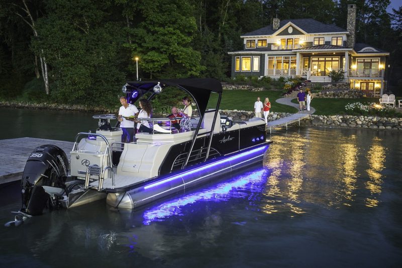 luxury Pontoon Boat