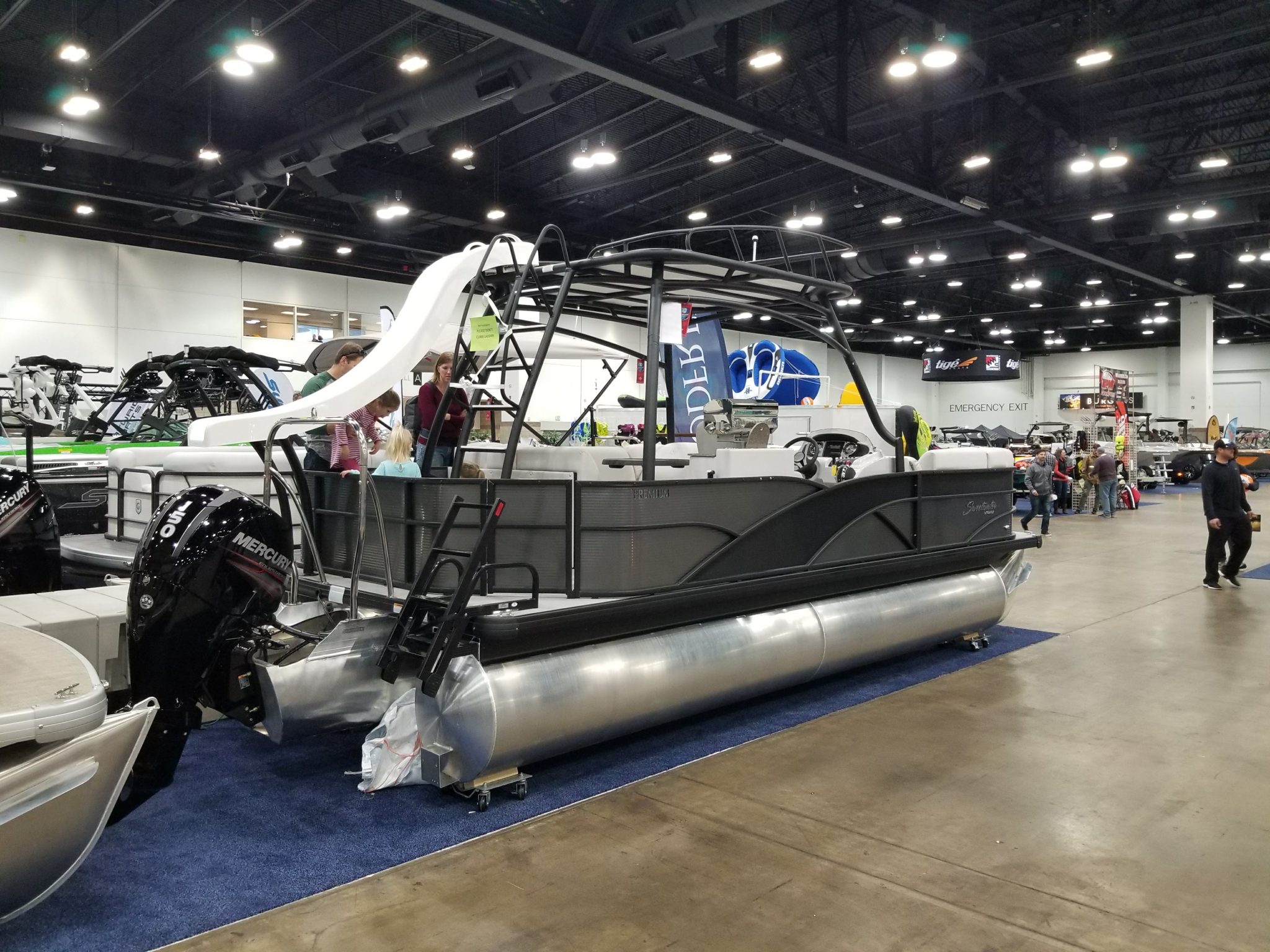 Trifecta Pontoons Pontoon Boats