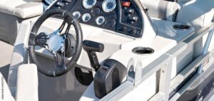 Safety Tips To Follow When Buying A Pontoon Boat Of Any Weight